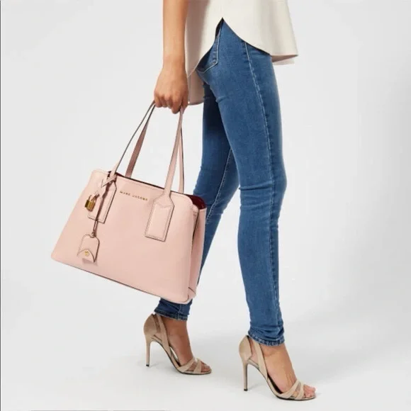 Marc Jacobs Editor Shoulder Bag - Picture 7 of 8